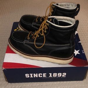 Thorogood 6” Black Moc Toe Steel Toe Boots Mens Sz 8.5 Wide EE. 804-6201